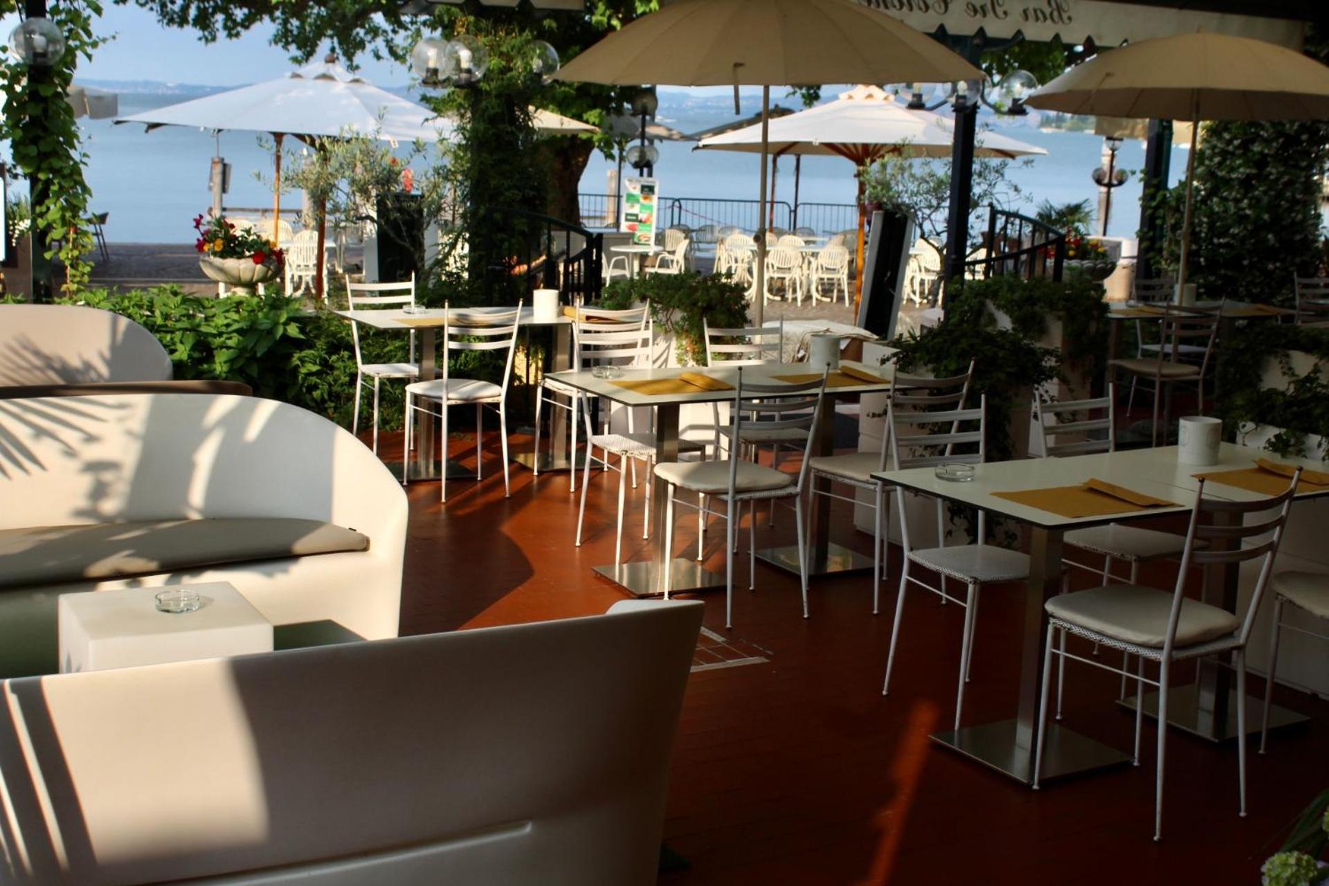 Hotel Tre Corone Garda  Ngoại thất bức ảnh